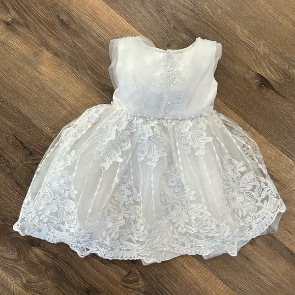 Pink Butterfly Other - Pink butterfly asymmetrical girls white sparkle tulle floral design dress sz 2T